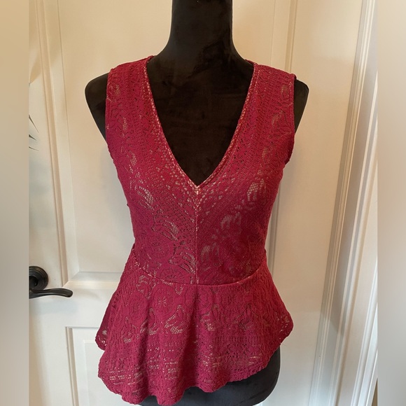 BCBG Red Lace sleeveless top - Picture 1 of 3